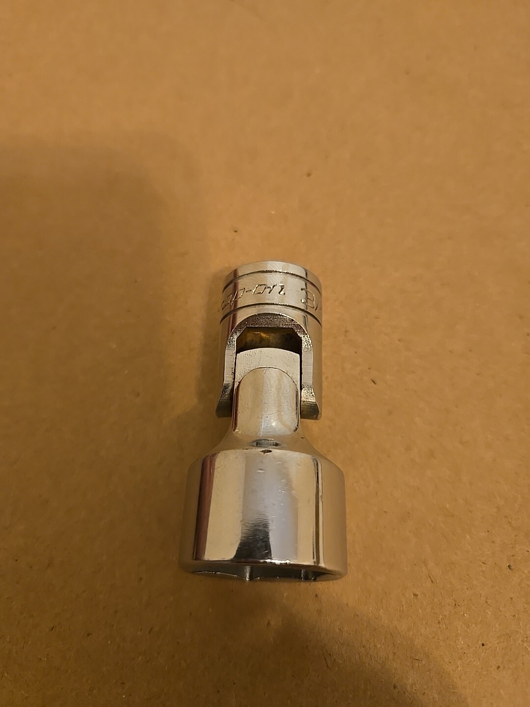 Snap On 3/8″ Drive 3/4″ 6PT SAE Chrome Universal Swivel Socket FS24