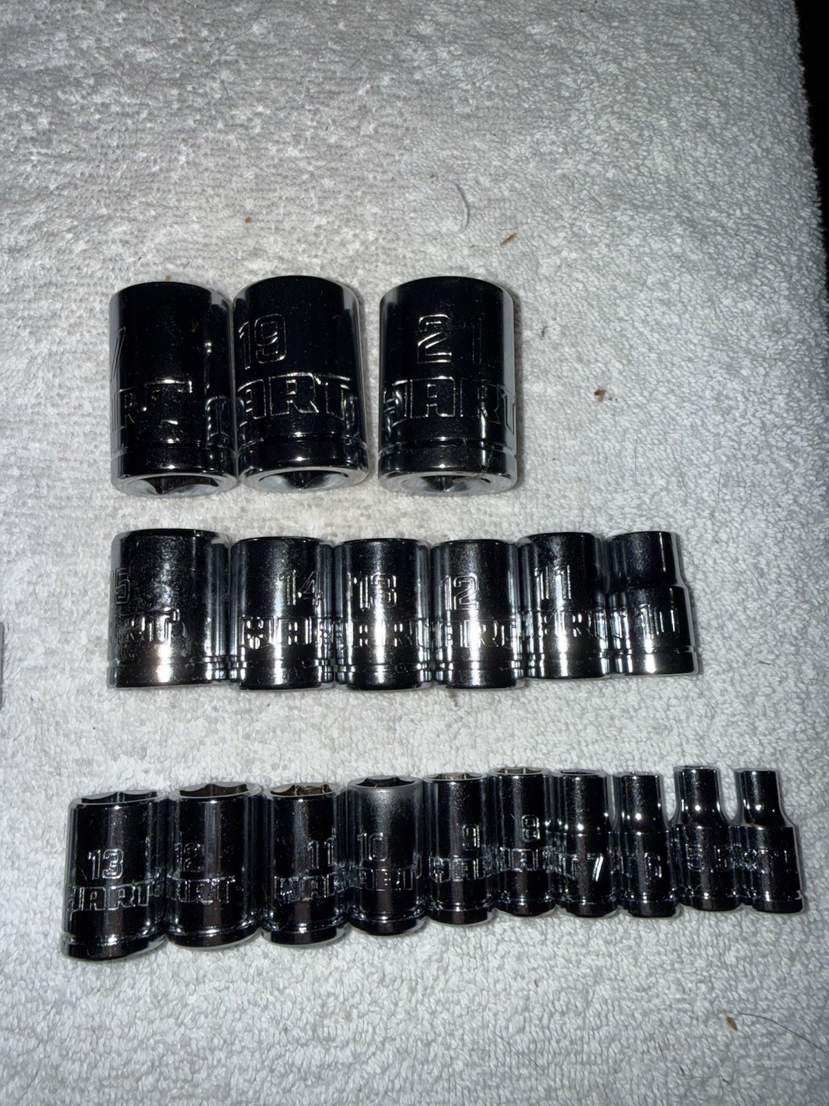 Hart SAE & Metric Sockets – Various Sizes. 1/4″ 3/8″ And 1/2″ Drive – 38 Pc.