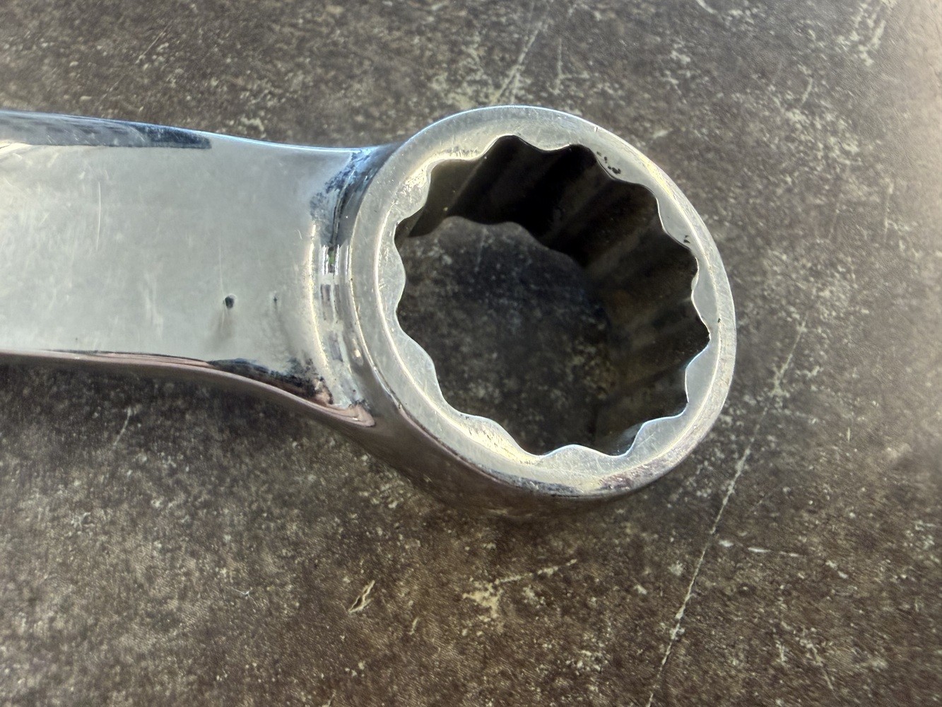 Snap-On Tools OEXM220B 22mm 12 Point Combination Wrench USA Chrome (1115694)
