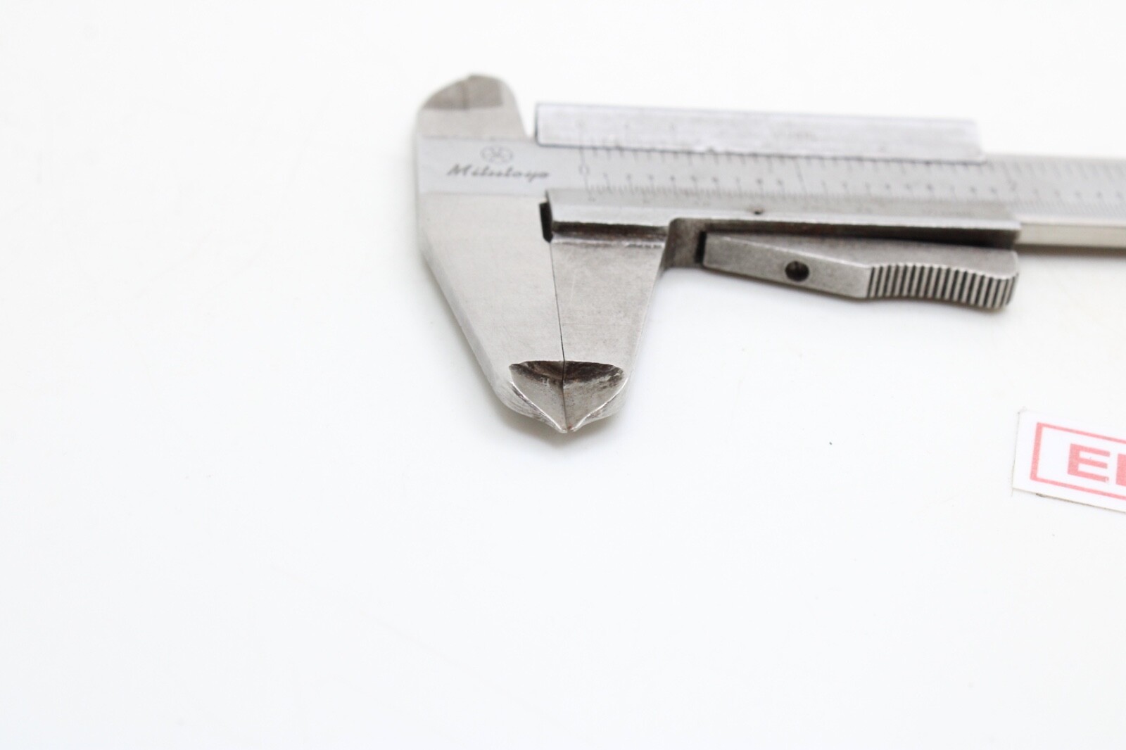 Mitutoyo Caliper 9″ Measures to 7″ Stainless Steel No Case