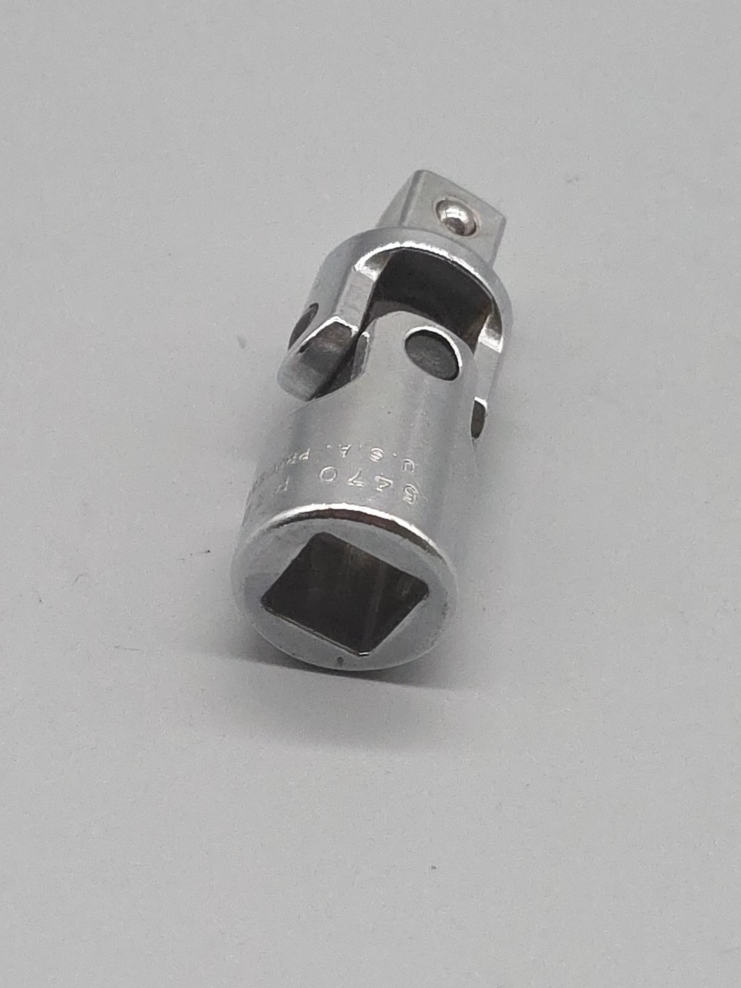 Proto 5470 1/2″ Drive Universal Swivel Adapter USA