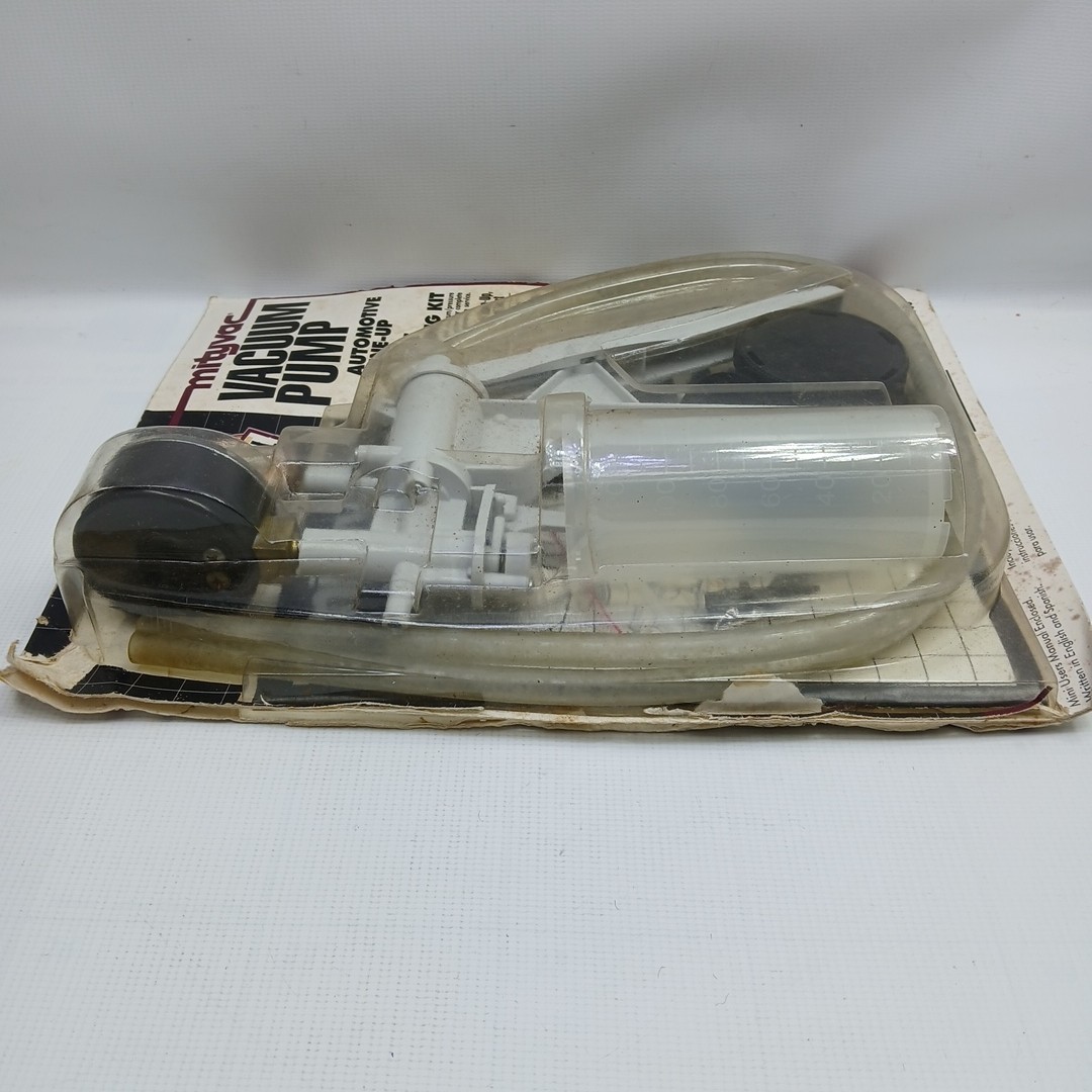 Vintage 1996 MITYVAC Vacuum Pump Car Auto Brake Bleeding & Tune Up Kit NEW USA