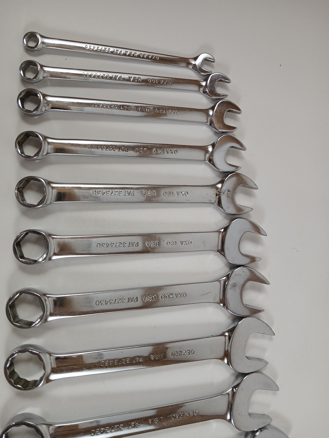 Snap On 13 PC SAE Wrench Set 1/4″ – 5/8″ OXA Offset And 11/16″ – 1″ OEX Stubby