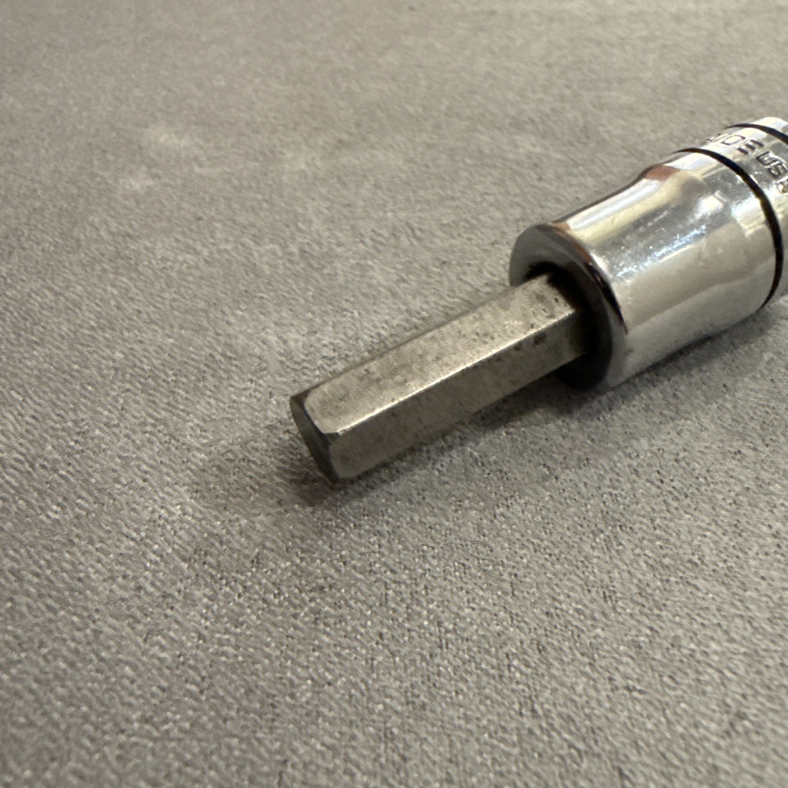 Snap-On Tools USA 3/8″ Drive 5/16″ SAE Hex Bit Chrome Socket Driver FA10E