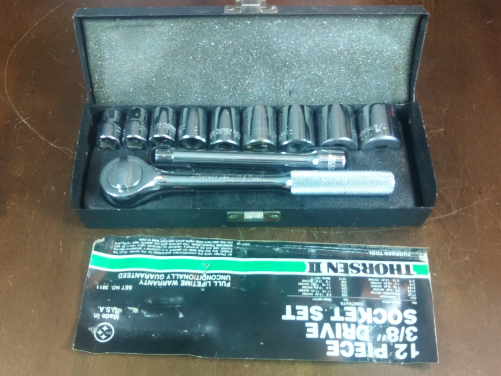 Vintage Thorsen ll 3/8″ Drive SAE Socket Set Metal Case Model Ratchet 3811