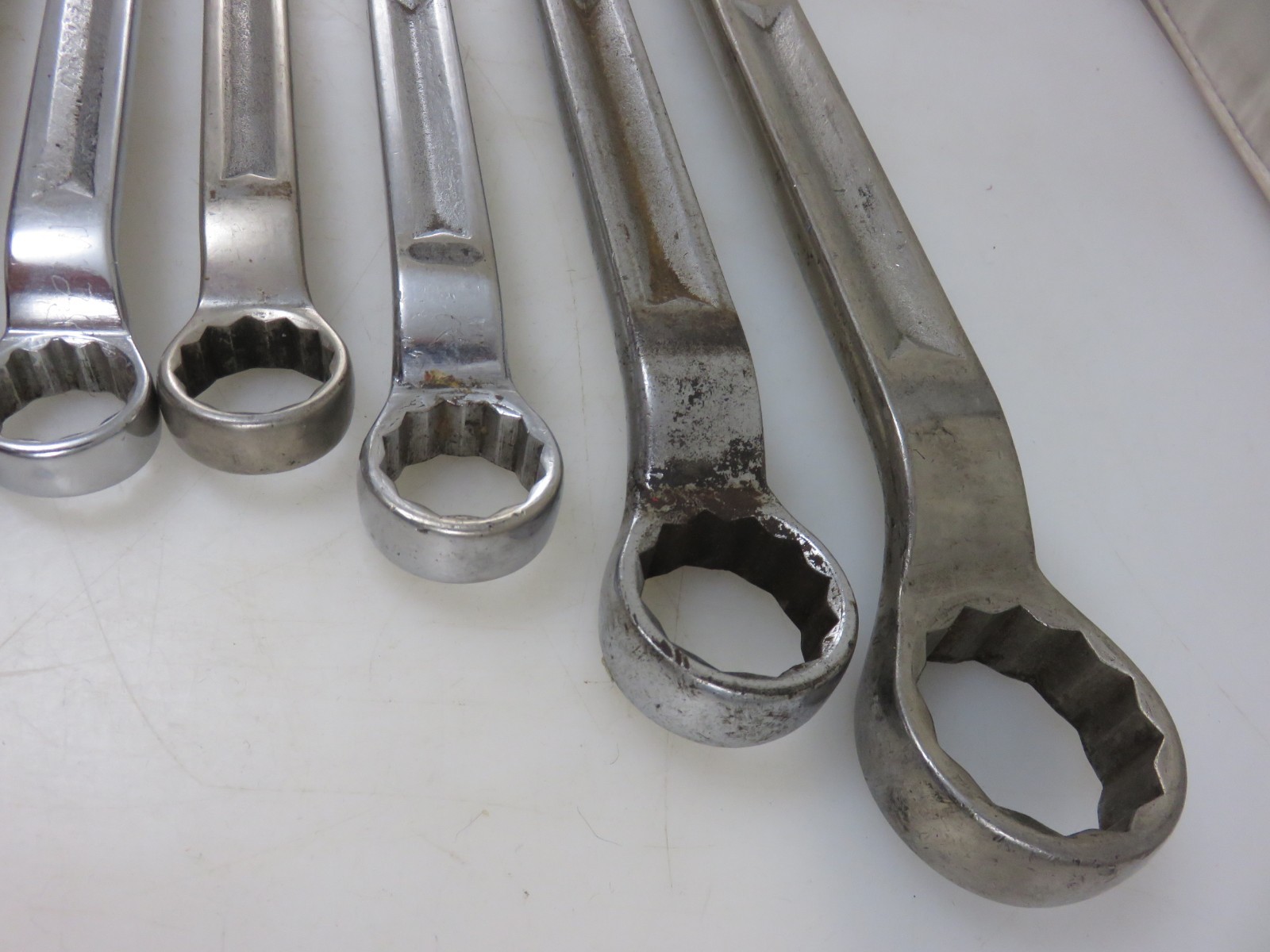 Snap-On XV Series Offset Box End Wrench 10pc Set 3/8″-1 1/4″ *NOT ALL SIZES*