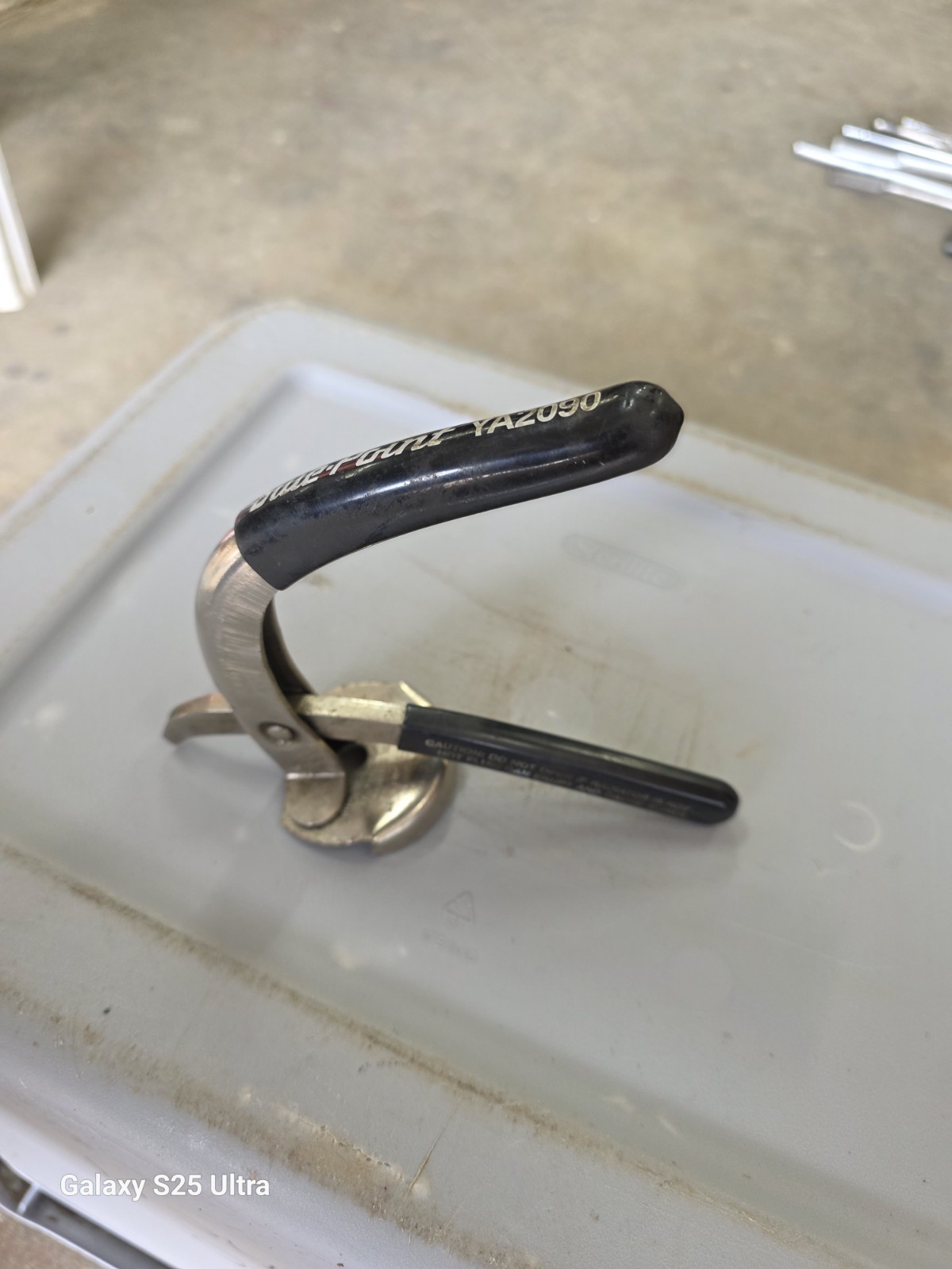 BluePoint Radiator Cap Pliers YA2090 Removal