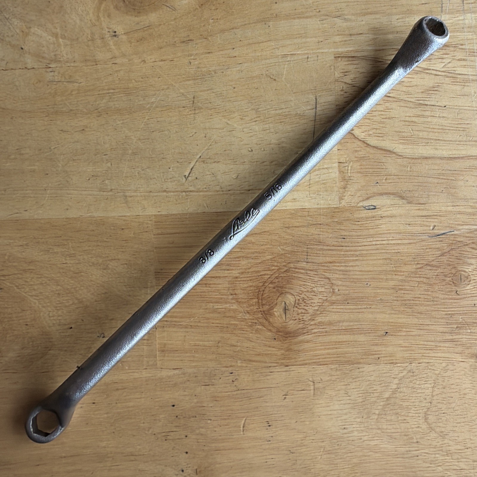 Lisle Tools 5/16″ x 3/8″ Brake Bleeder Double Box End Wrench 6 Point 10900