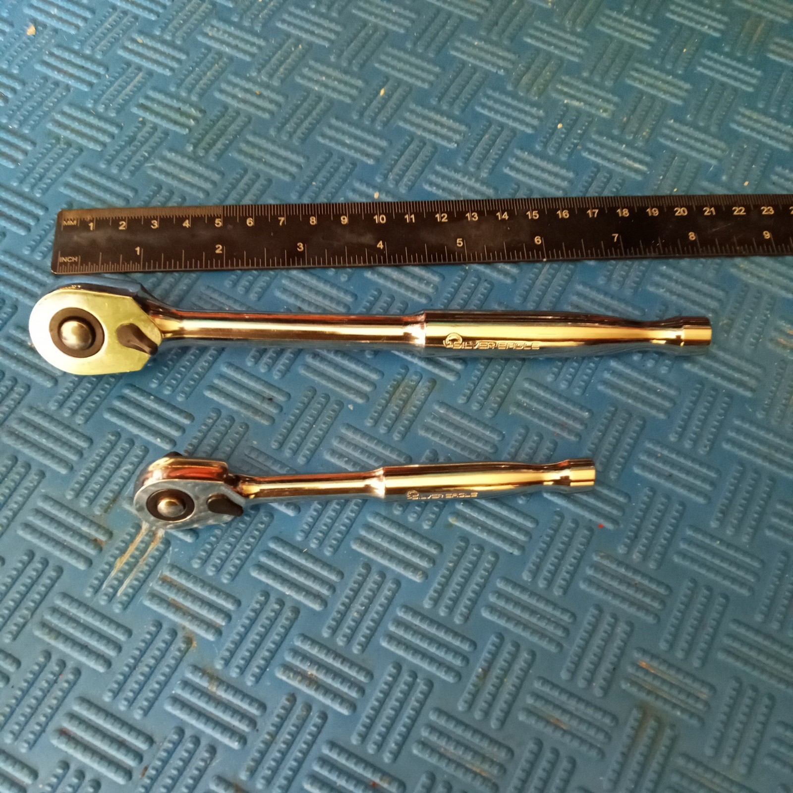 MATCO»SILVER EAGLE» RATCHET SET 3/8 AND 1/4 DRIVE NEWER STYLE