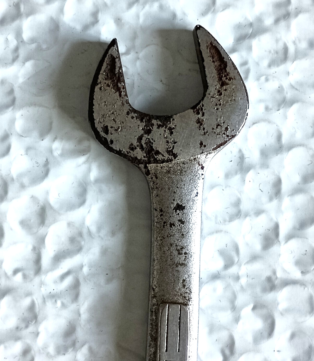 CRAFTSMAN TOOLS USA V SERIES, 25/32″ x 13/16″ DOUBLE OPEN-END WRENCH, 8.5″ LONG.