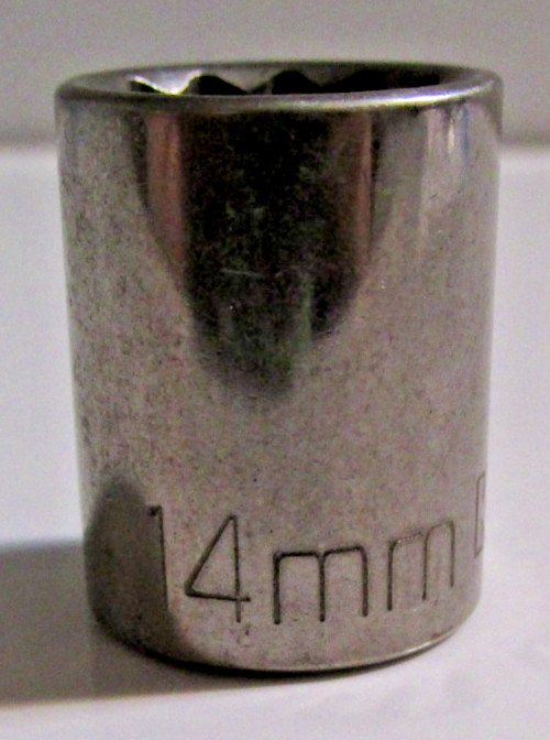 T #188 – Kobalt 14mm Shallow Socket 3/8″ Drive 12 Point 22814 Made in USA