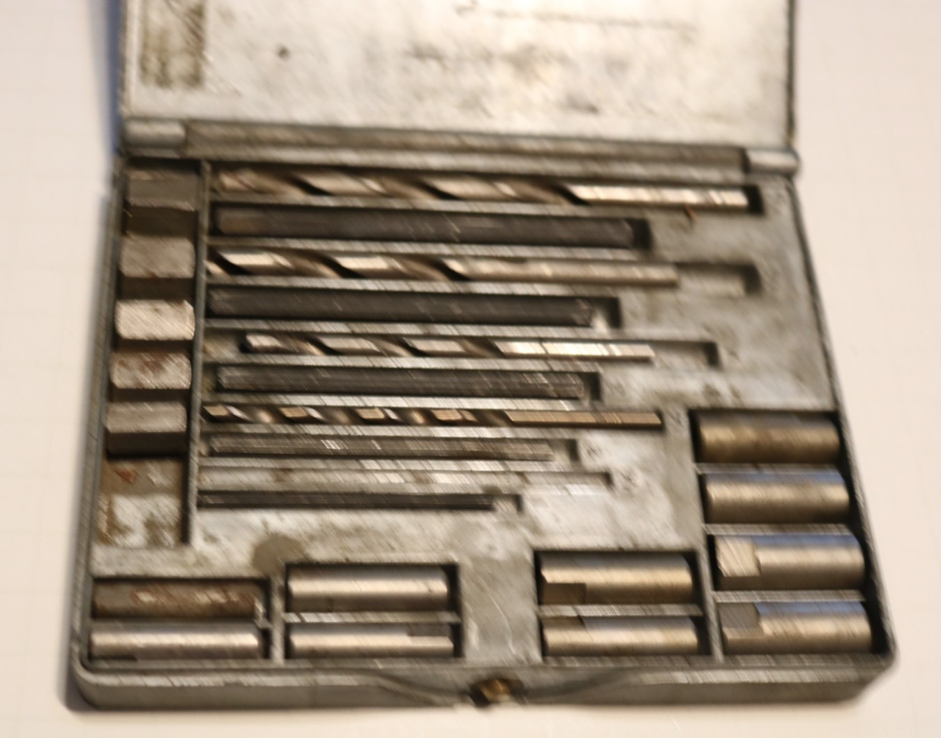 Ridgid Lone Rip Screw Extractors Set No. 10 Original Metal Case Elyria Ohio