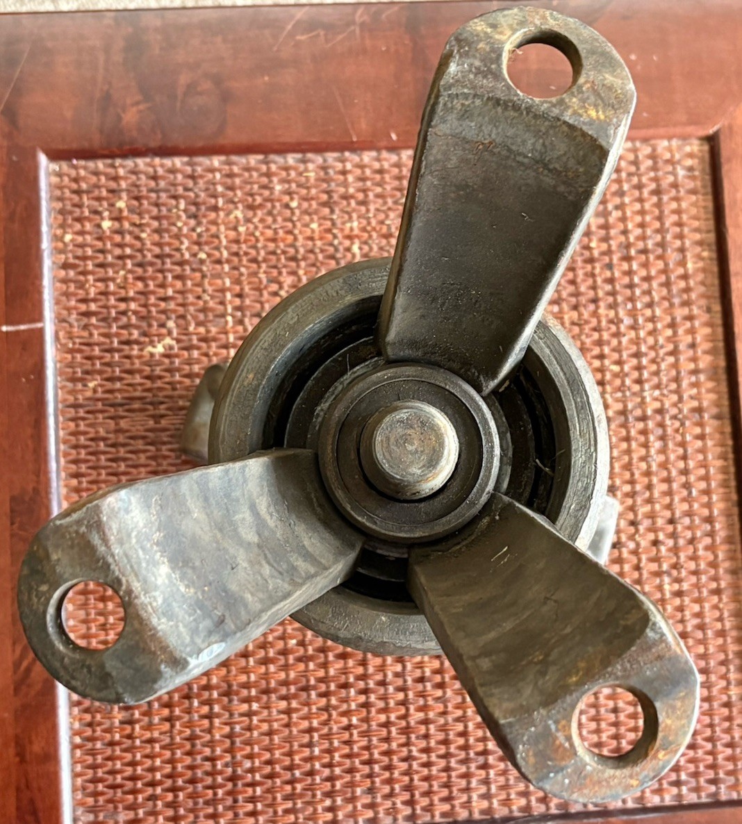 Vintage Blue Point 3 Jaw Leg Hub Wheel Puller Very Heavy Duty Made In USA. EUC!