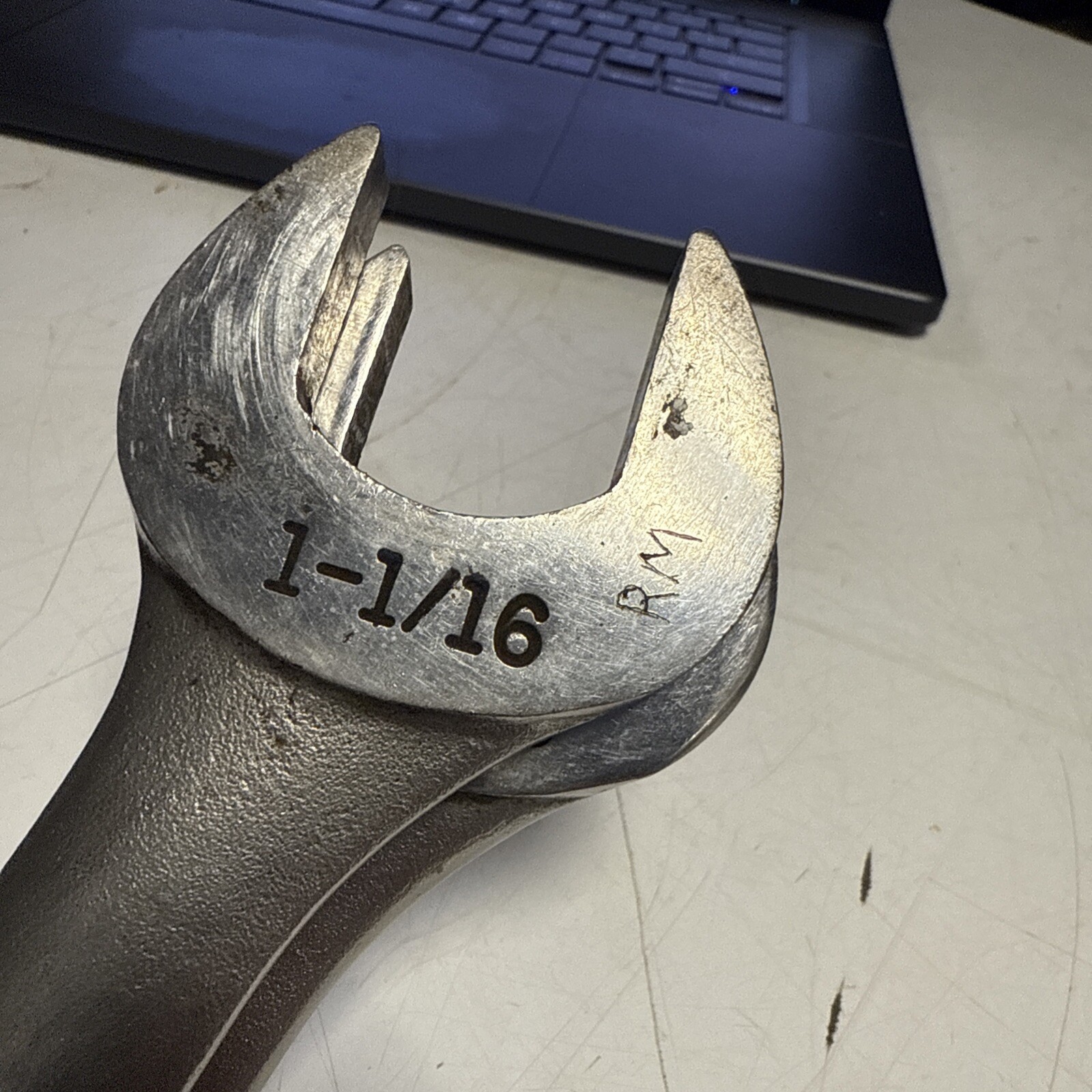 Craftsman Tools USA 1-1/16″ SAE Combintation Wrench 12 Point -VA- 44706 – T10