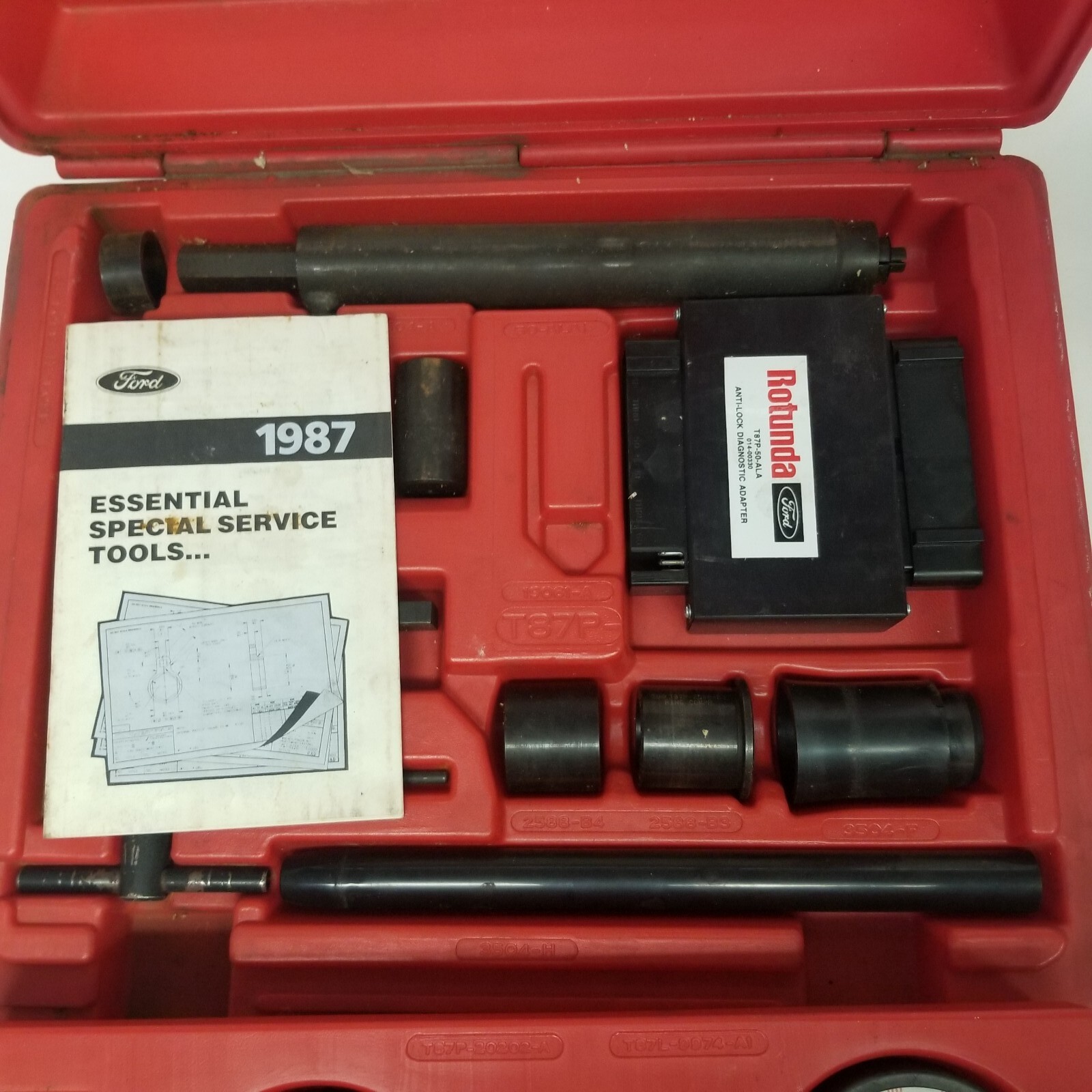 Vintage Ford Rotunda T87L-1000-S Essential Service Set w/ Storage Case