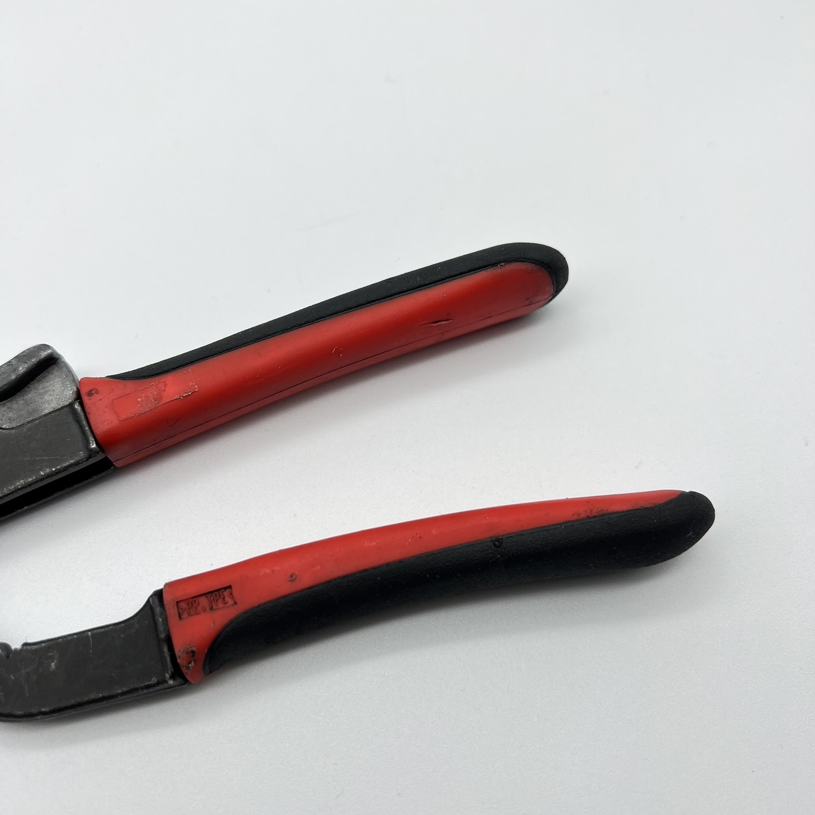 Blue-Point Tools 7″ Adjustable Joint Pliers Red/Black AP7
