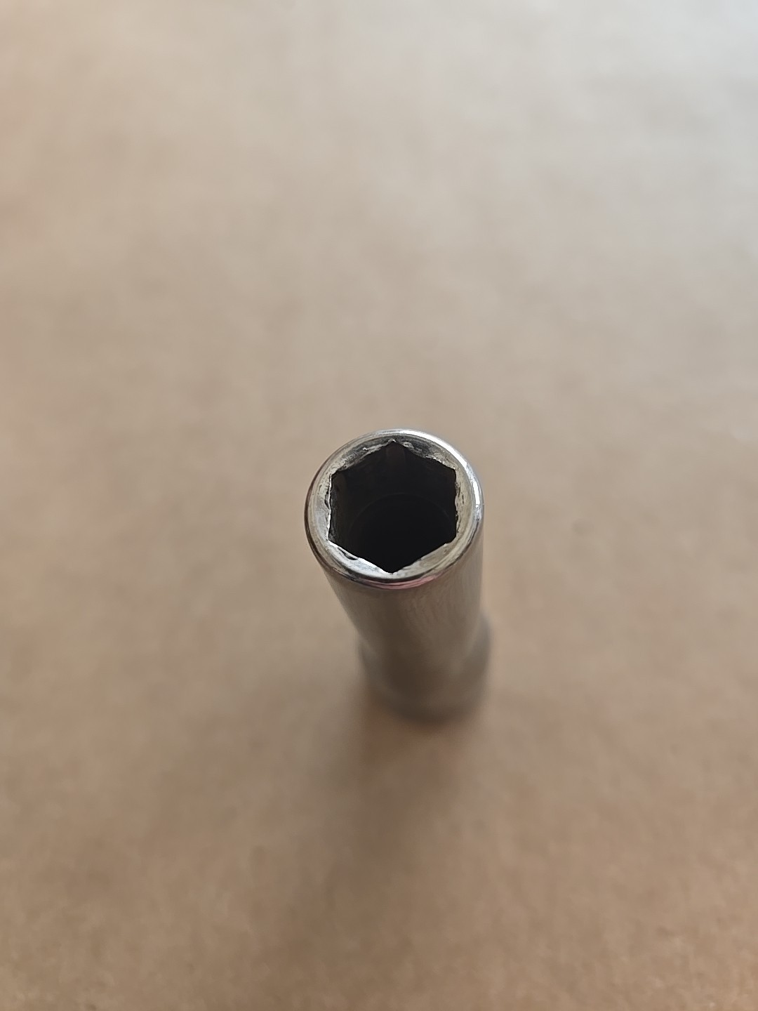 Snap On 3/8″ Drive 3/8″ 6PT SAE Deep Chrome Socket SFS121