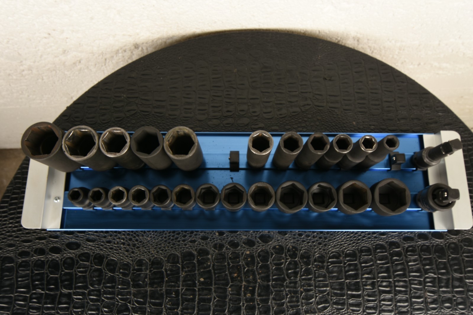 Mac Expert 28Pc 1/2″ Drive Deep & Standard Impact Metric Socket Set E041641 READ