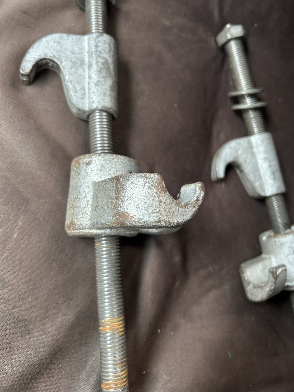 Heavy Duty Coil Spring Compressor. Set Of 2. Strut Compressor Installation Tool
