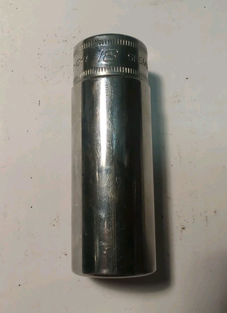 Nice Snap On SFSM18 3/8 Dr 6Pt Metric 18mm Flank Dr Deep Chrome Socket USA