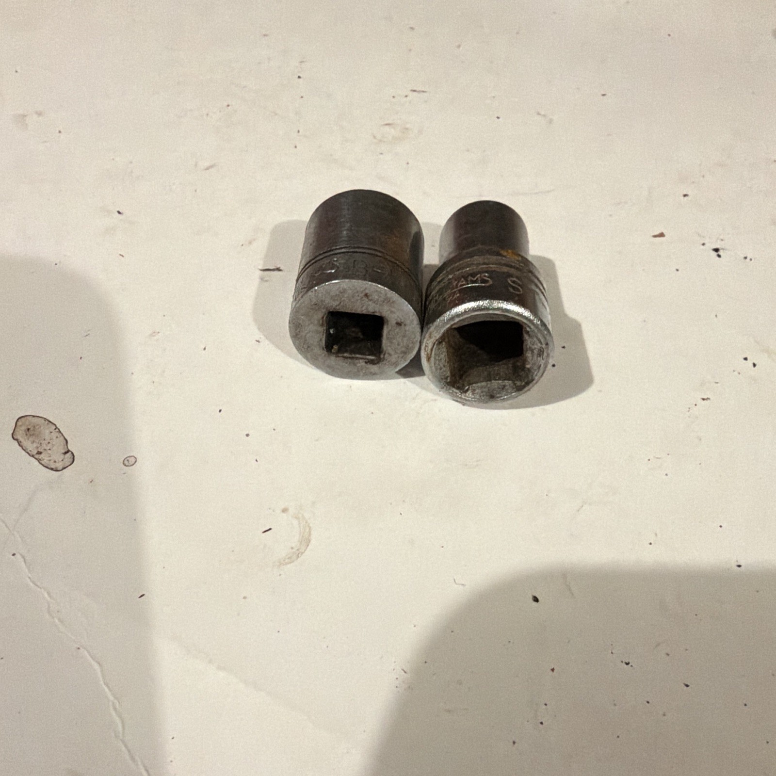 Williams Sockets 3/8 In Drive &1/2 In Drive 1/2 Inch 11/16 In