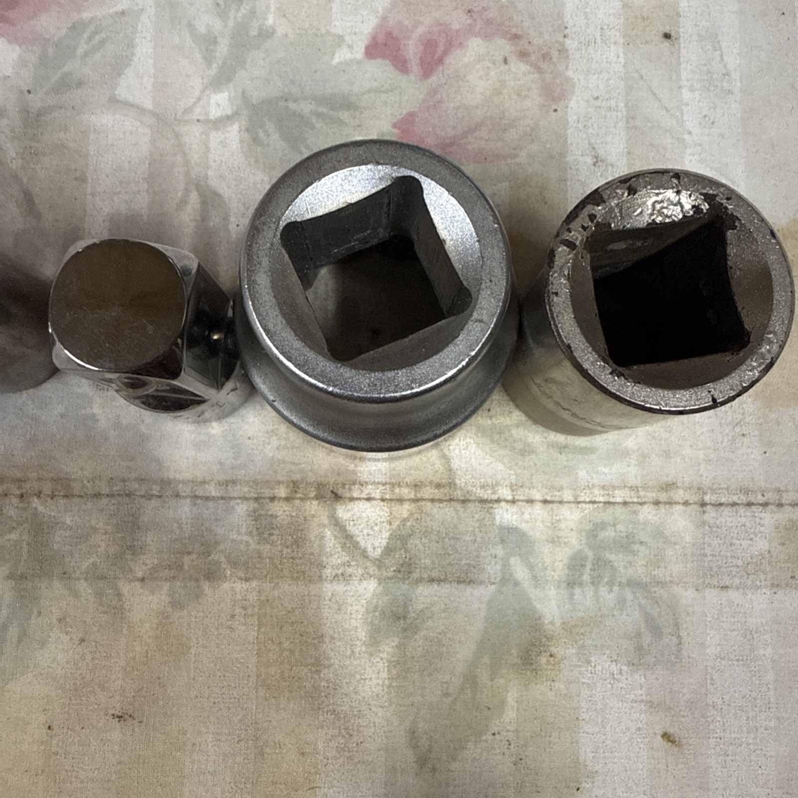 True craft, Chrome Vanadium 3/4”dr/ Allen 1/2” Drive Sockets. 5 Exc. Sockets