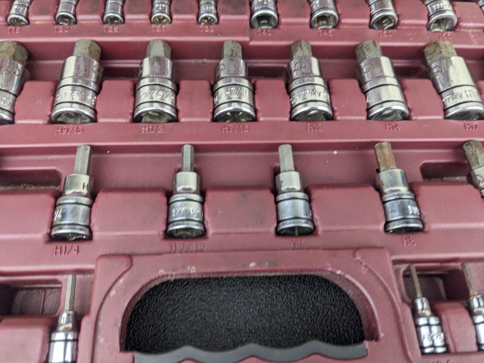 #bo767 Matco Tools 75 Piece Master ADV Hex/Torx Bit Socket Set Model SBS75VA