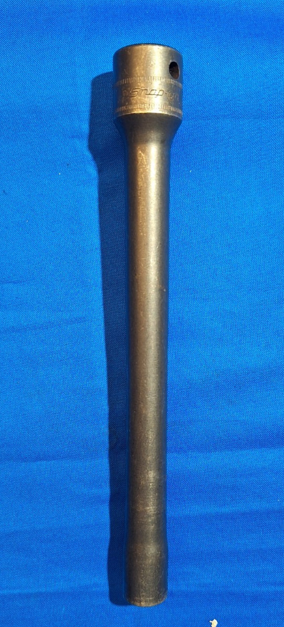 Snap-On 1/2″ Drive 12-Point Metric 12 mm Extra-Long Head Bolt Socket S6160