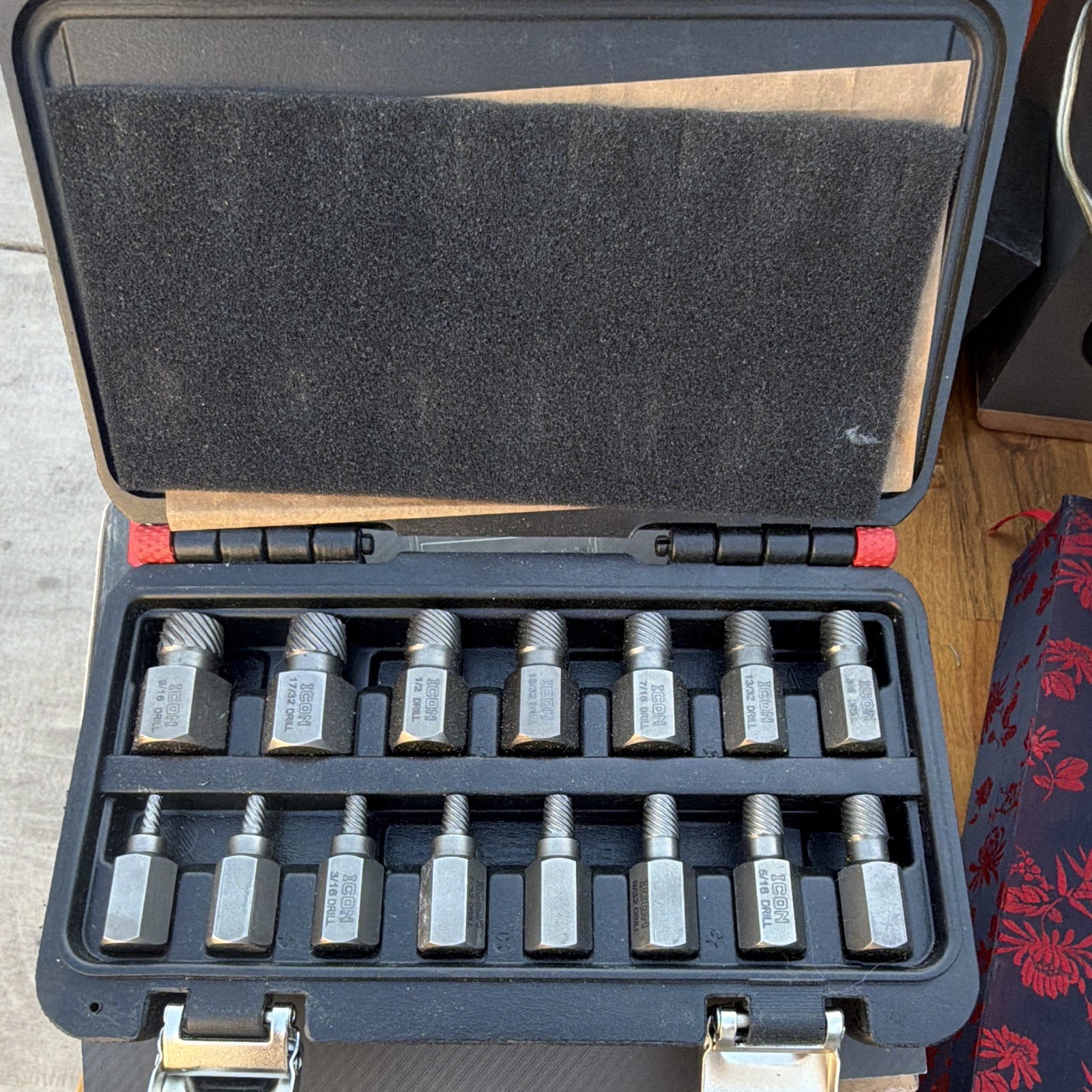 Icon Professional Multispline 15-Piece Extractor Set