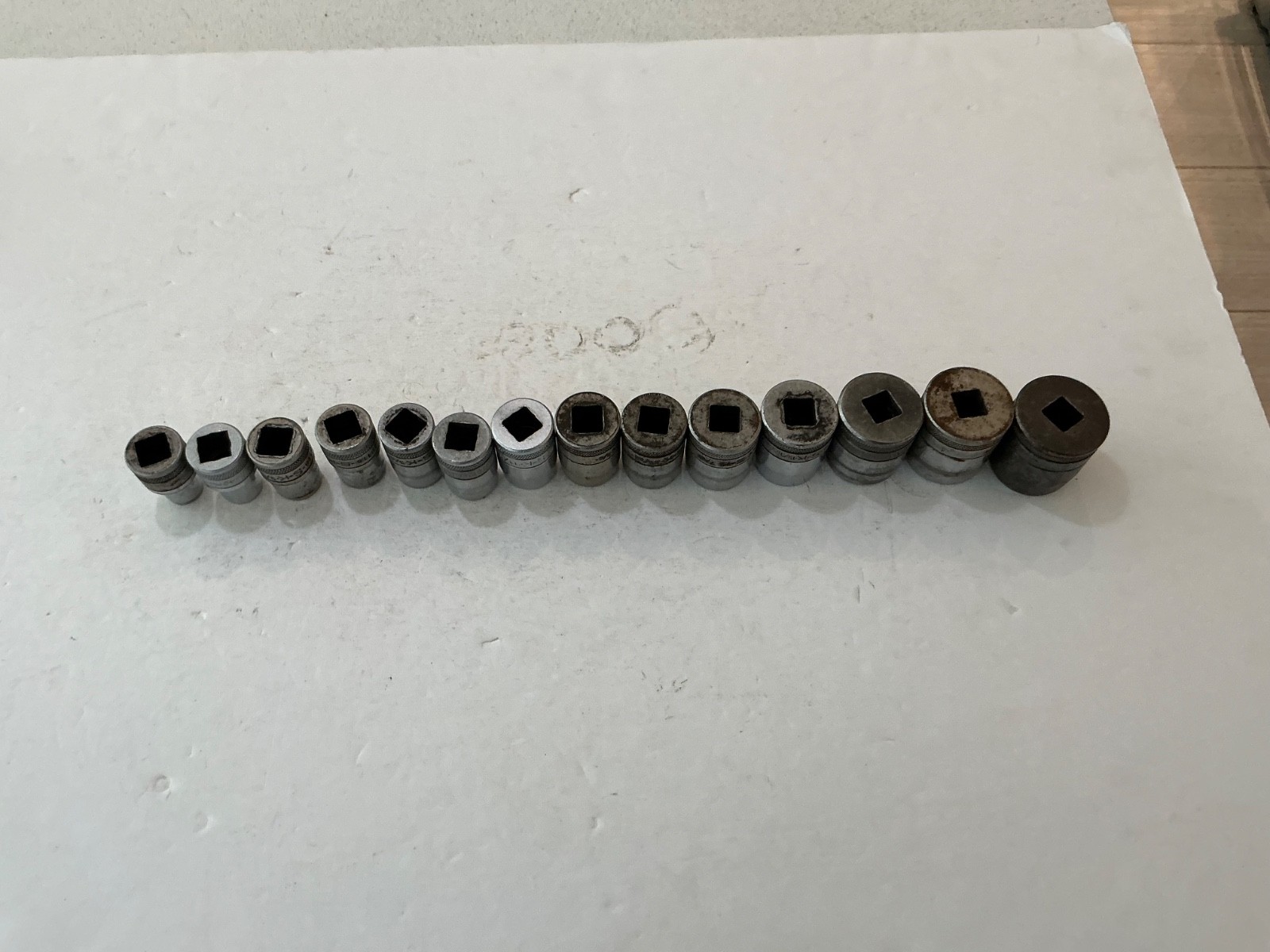 Vtg S-K 14 pc 1/2″ drive knurled/tapered socket set 12 pt SAE 7/16″-1 1/8” USA