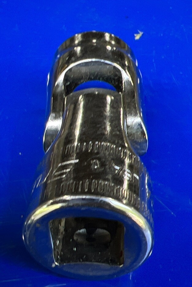 Snap On 3/8″ Drive 12mm Metric Shallow 6pt Swivel Socket FSUM12A USA NEW