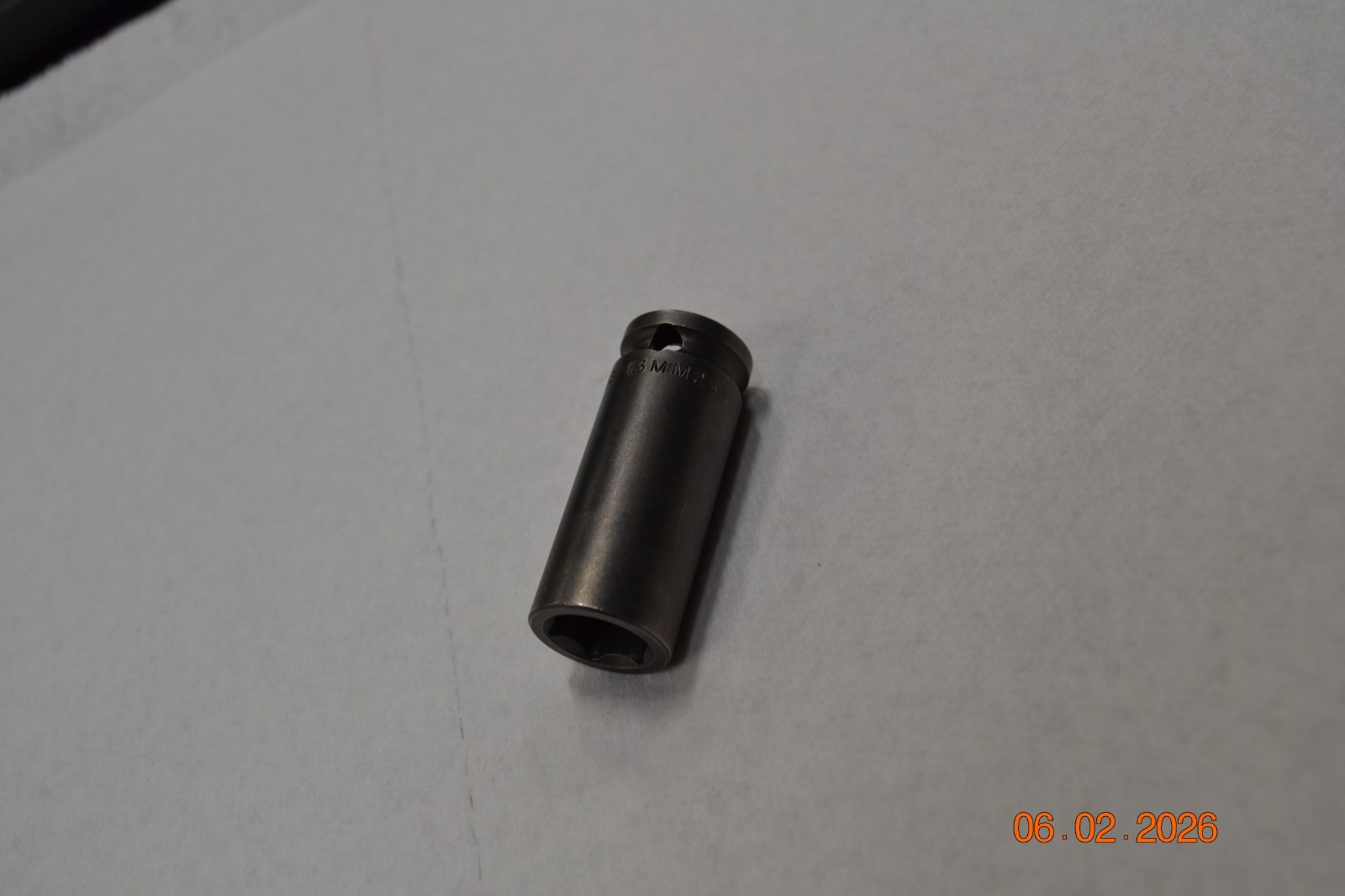 Apex MB-13MM23 – 13mm Impact Socket, Magnetic, Long, 3/8′ Drive, 6 Point