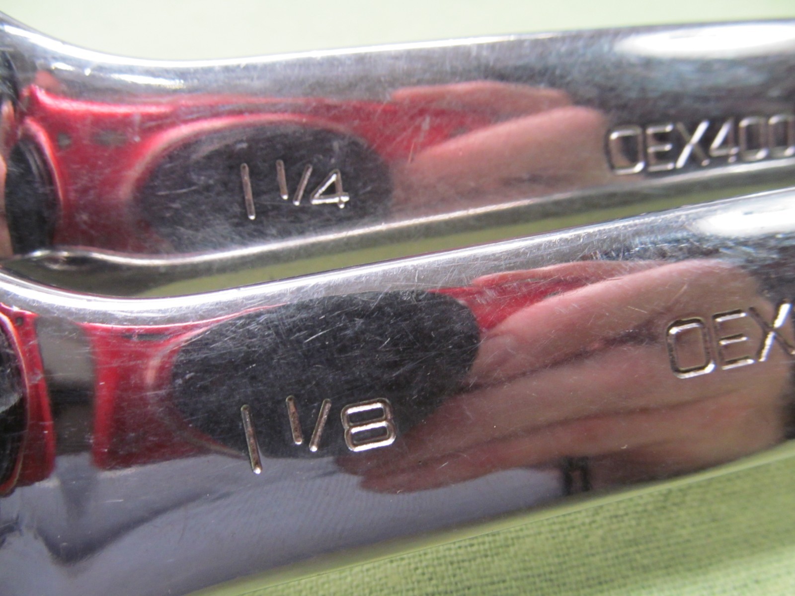 2 Large Snap-on Stubby Combination Wrenches – 1-1/8″ & 1-1/4″ – OEX360B & 400B