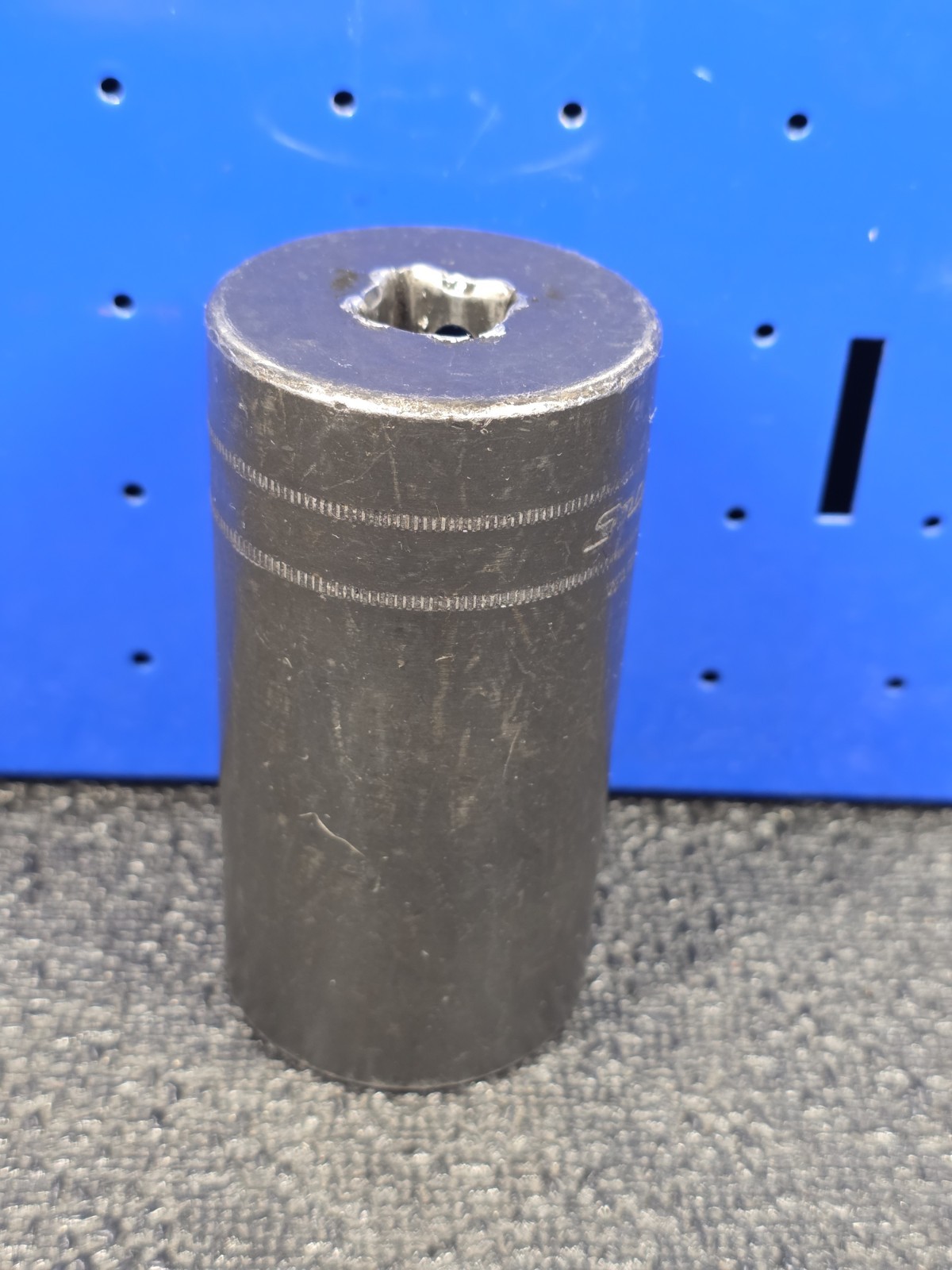 Snap-on Tools SIMM320 32mm 1/2″ Drive Metric DEEP 6-Point Impact Socket USA