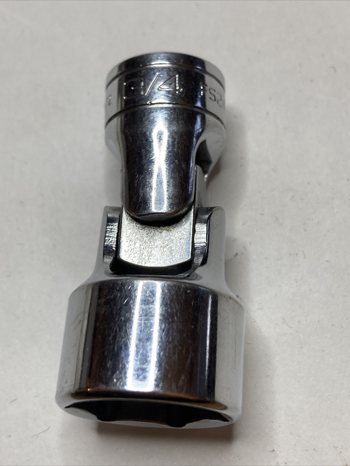 Snap-on Tools 3/8″ Drive 3/4″ 6 Point Chrome Universal Swivel Socket FS24 USA