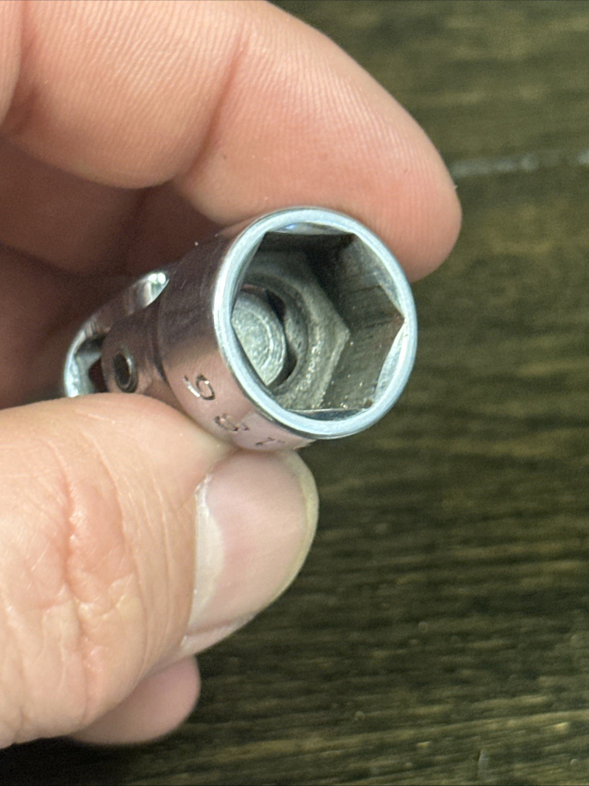 Mac Tools XU186 9/16″ 6Point Shallow Swivel Socket 3/8″ Drive – Made in USA