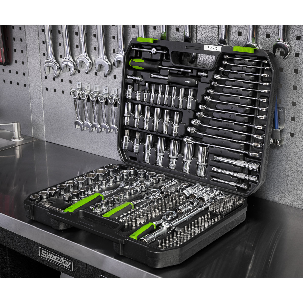 Sealey 1/4″ 3/8″ 1/2″ Square Drive WallDrive Metric Socket Set 219 Pieces S01212