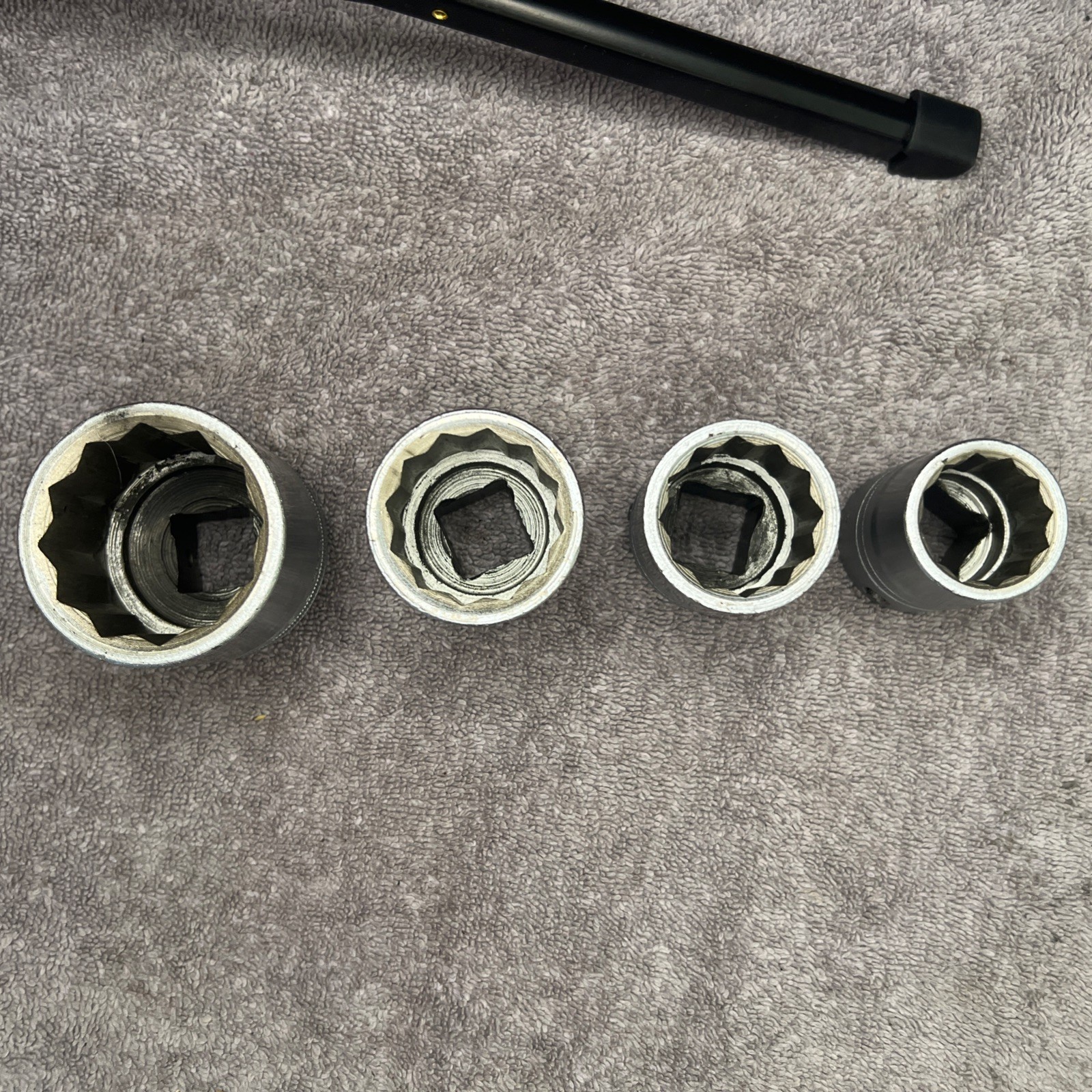27pc Snap-on SAE Socket Set 3/4″ and 1/2”drive, LDH/SW series 9/16″ to 2″