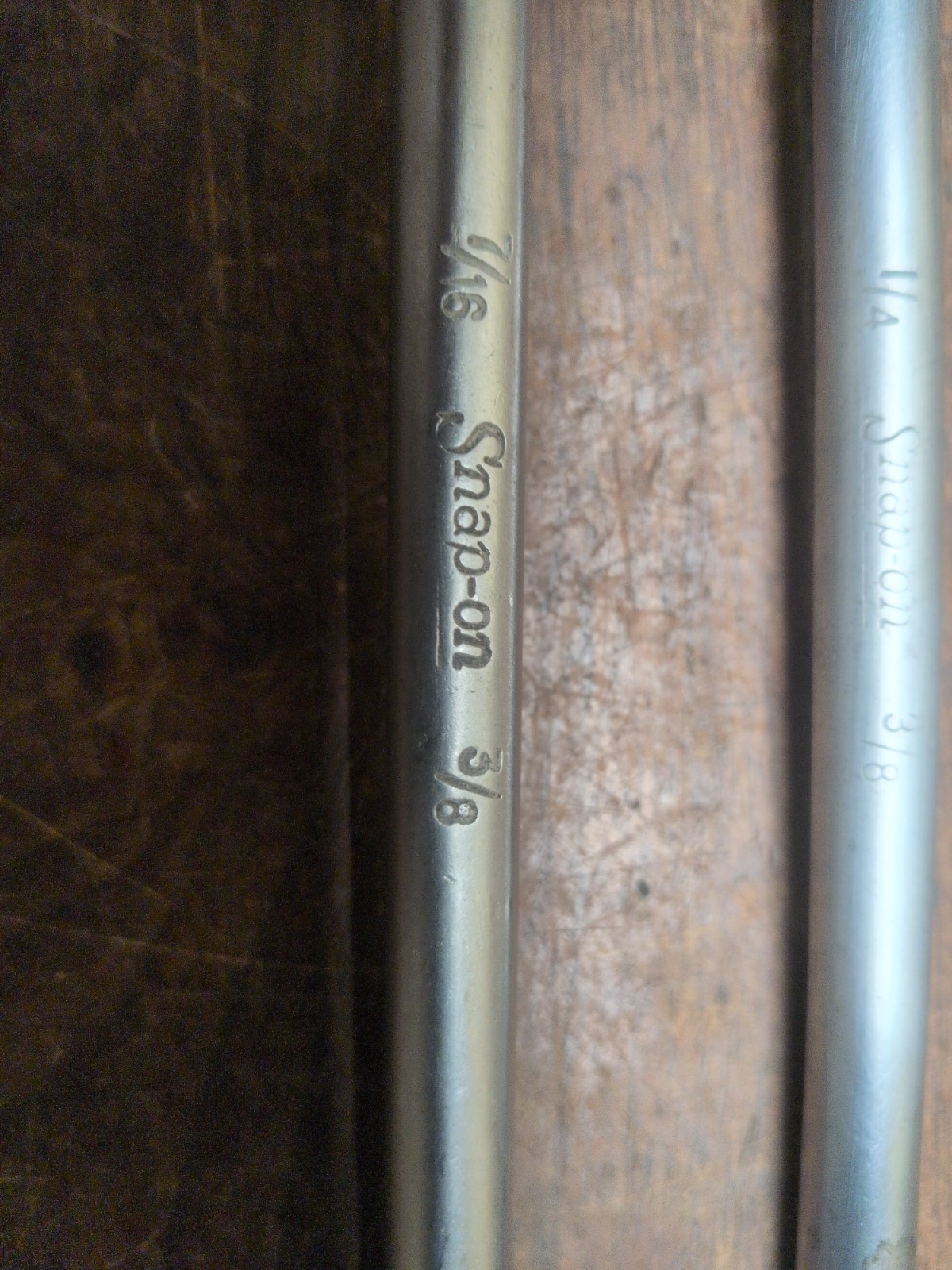 Two Snap On 6 pt (1/4″-3/8″) B1458 & (7/16″-3/8″) B1460 Offset Bleeder Wrench