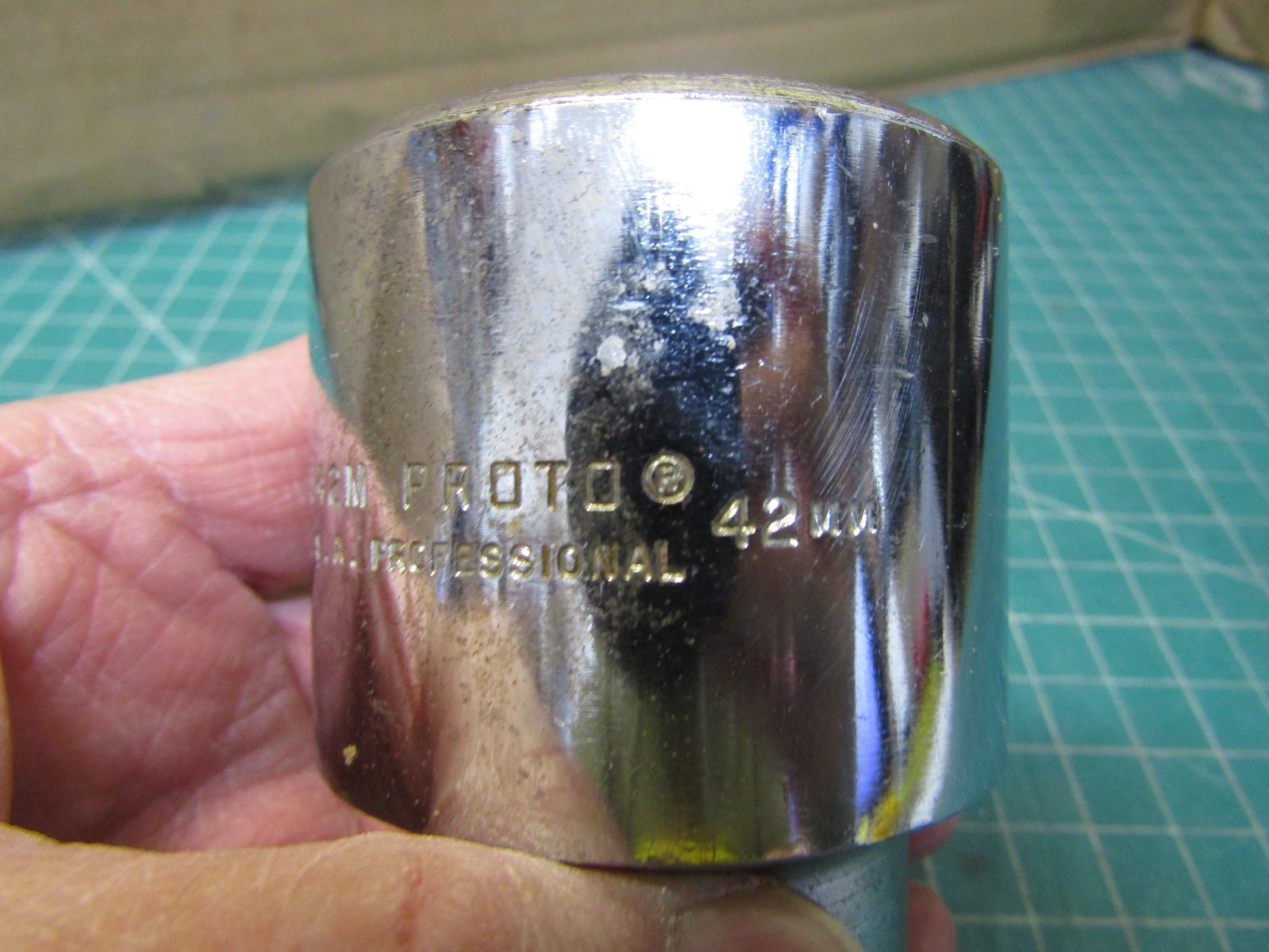 1 – Proto Professional 3/4″ drive, 12 Point Socket Chrome 42mm 5542M. USED