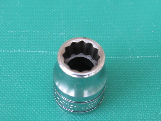 SNAP ON 3/8″ F121 3/8″ DRIVE 12 POINT SAE SHALLOW SOCKET F 121 NEW LOGO 3/8