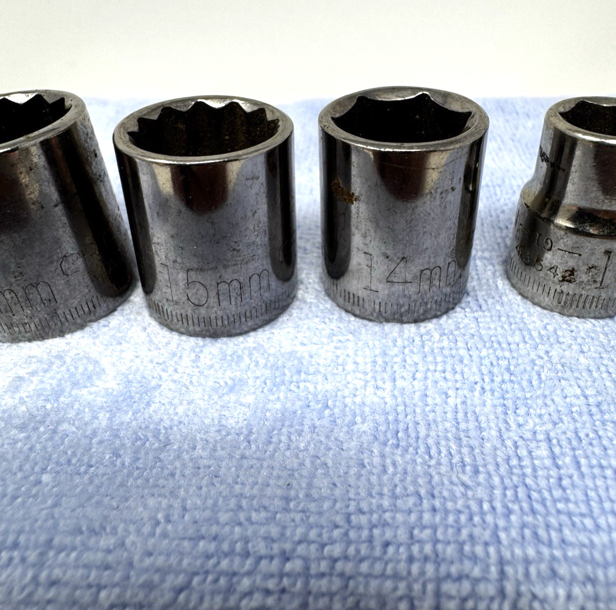 Craftsman Socket Set 3/8” Drive 9, 10, 14, 15, 16, 17, 18, 19mm 6pt and 12pt