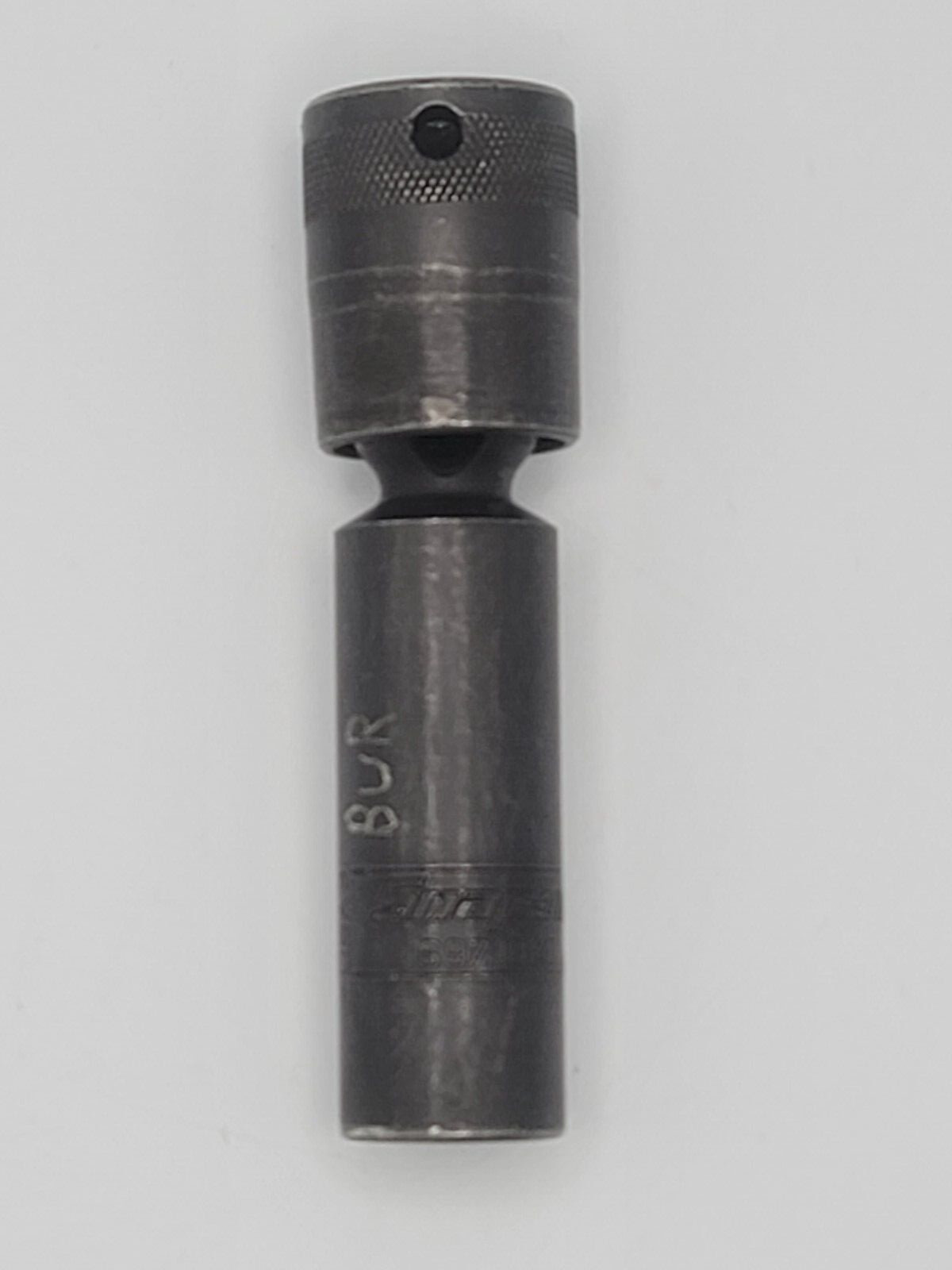 SNAP ON TOOLS 5/8 IN.BALL JOINT SWIVEL SPARK PLUG SOCKET, PART #S9710KC