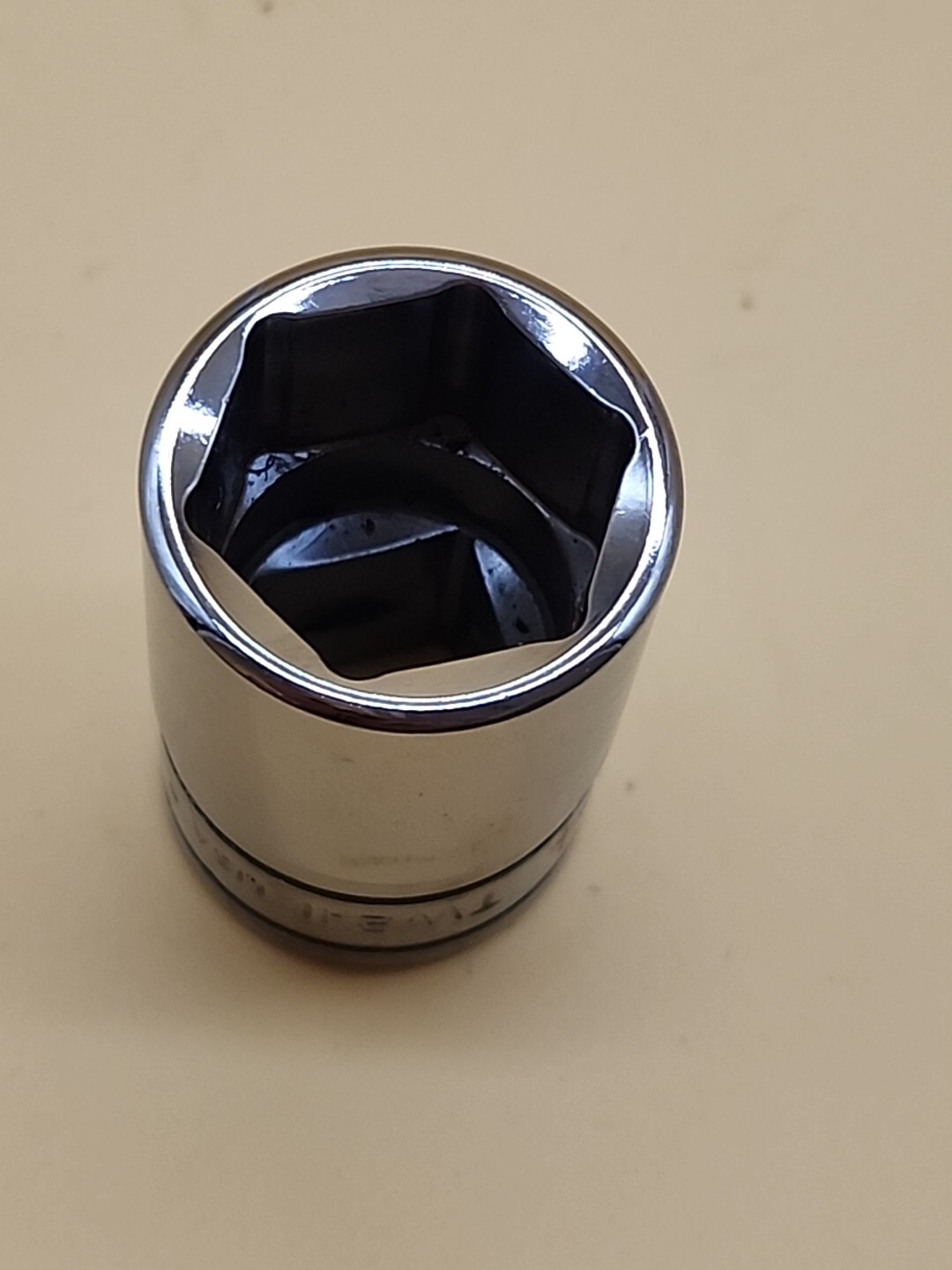 Snap-on Tools TW241 1/2″ Drive SAE 6 Pt Shallow 3/4″ Chrome Socket USA