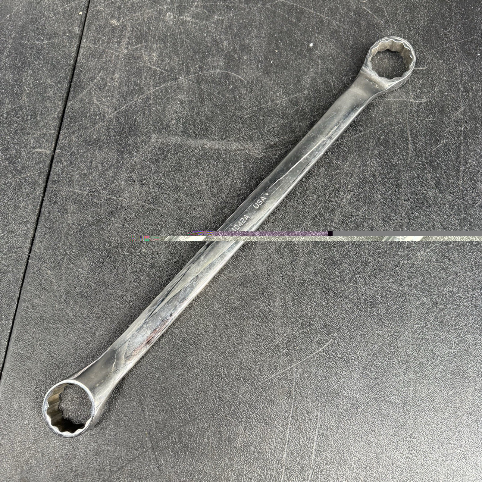 Snap On Tools XB4042A 1-1/4″ X 1-5/16″ 12 Point SAE 10* Offset Box End Wrench