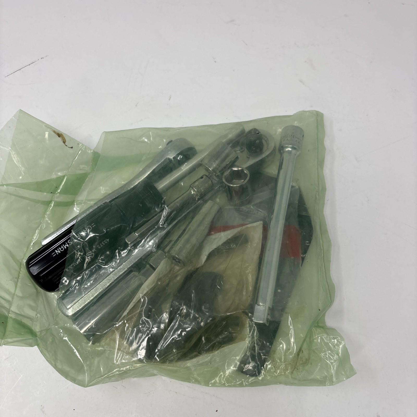 Craftsman USA 122 Piece Mechanic Tool Set 33122 Complete Sealed Bags Read