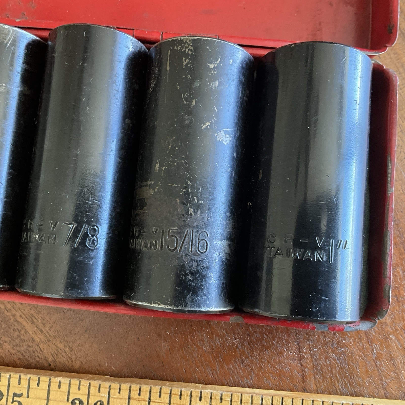Vintage 11 Piece 1/2″ Square Drive Deep Impact Socket Set w Case 1″ to 3/8″