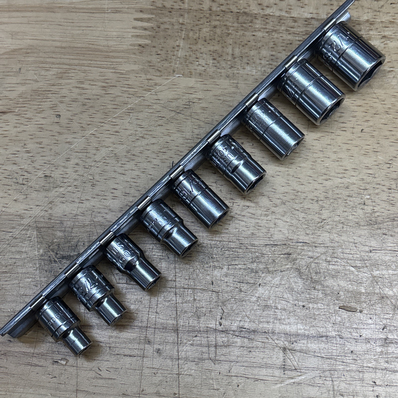 9pc S-K Blackhawk 6pt 1/4” Drive SAE Socket Set 3/16″ – 1/2″ Snap-on A265 Rail