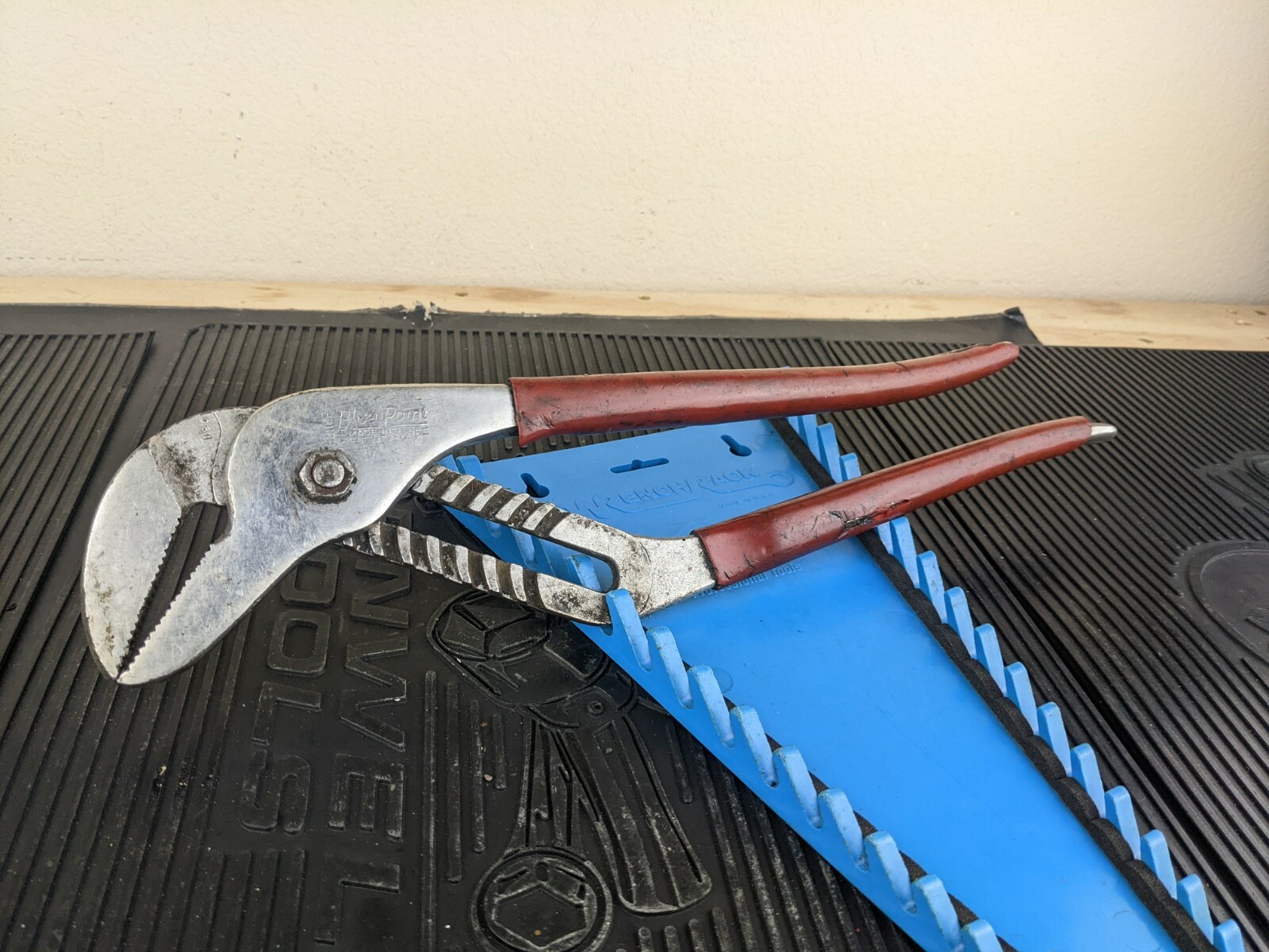 #ap473 Blue Point Adjustable Slip Joint Pliers HL116P Made In USA