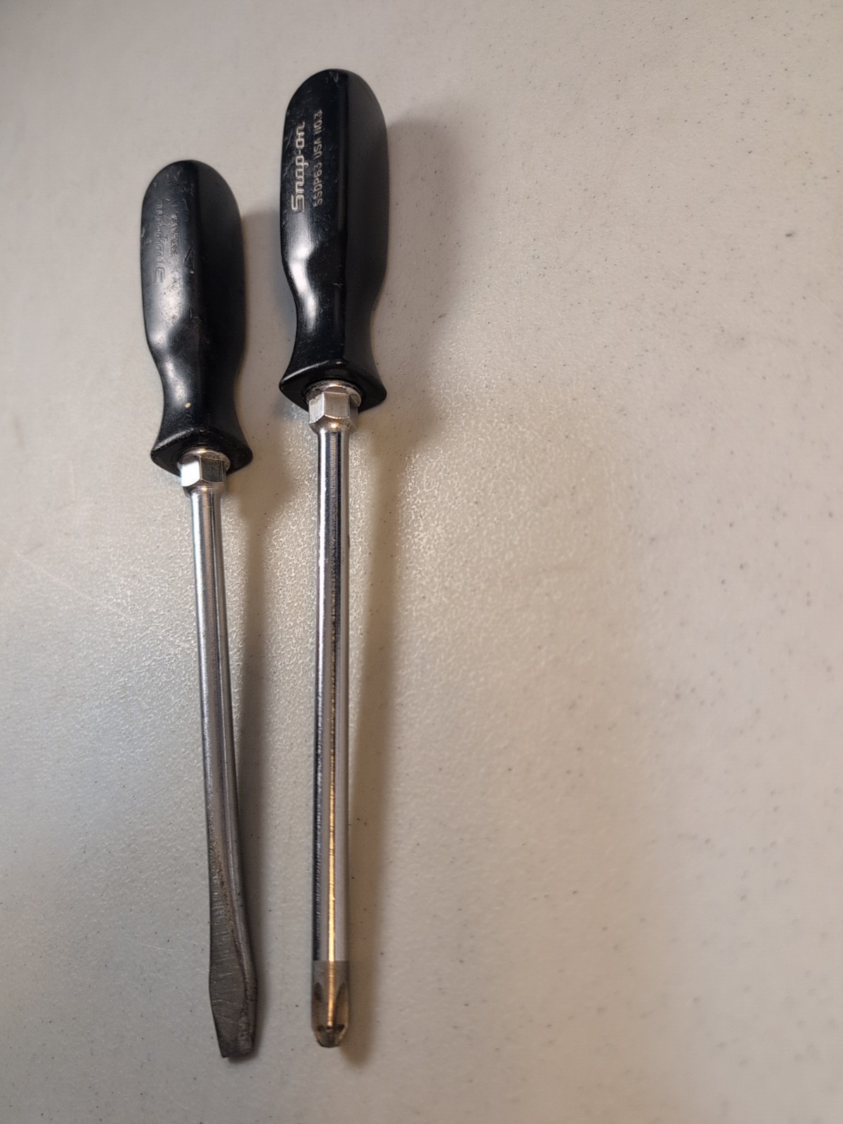 Snap-On SDDP63 No. 3 Phillips Screwdriver & SDD6 Flat Slotted Black Handle USA